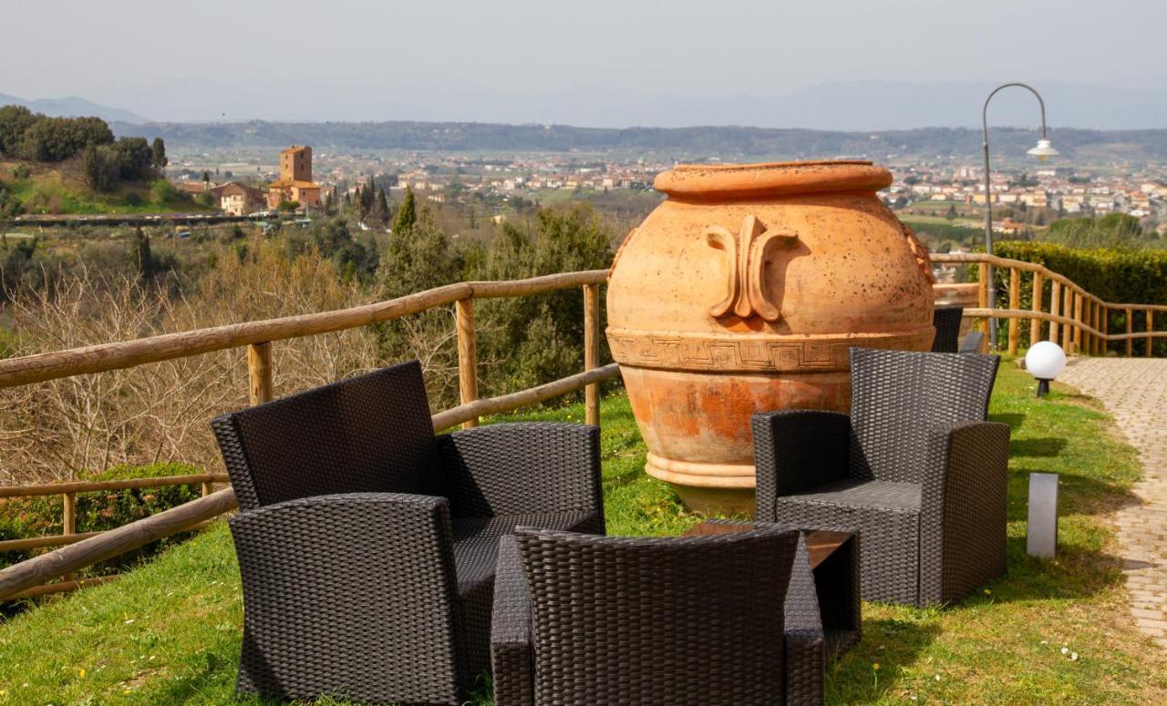 Montevecchio Apartments Montopoli in Val d'Arno Eksteriør billede